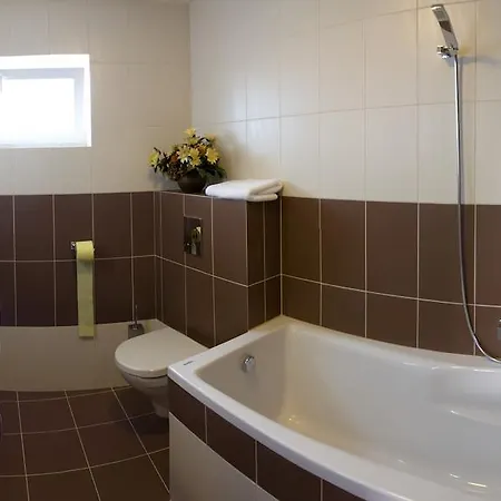 Szálloda Benedikti *