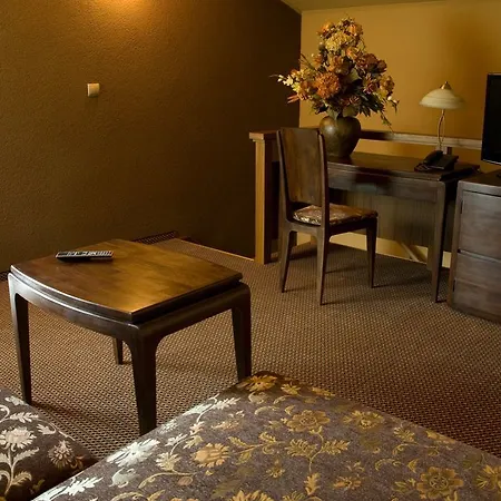 Benedikti * Privigye