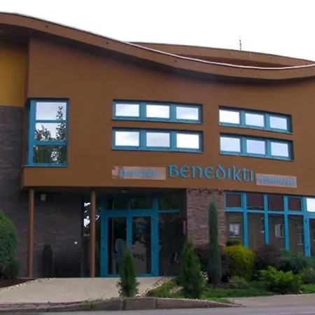 Szálloda Benedikti *